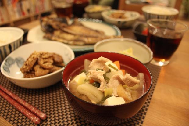 Tonjiru, sopa de miso con cerdo